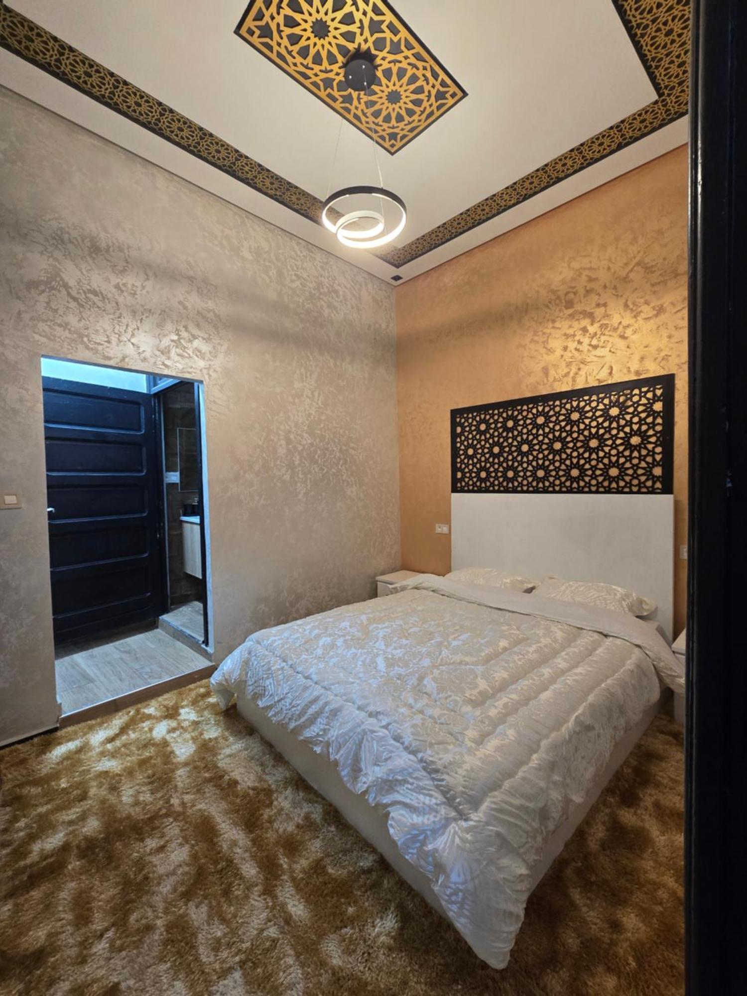 Centre Ville Plage Avec 1 Seule Chambre 3 Pieces Au Total Pour Famille Ou Personnes Serieuses Al-Dżadida Zewnętrze zdjęcie